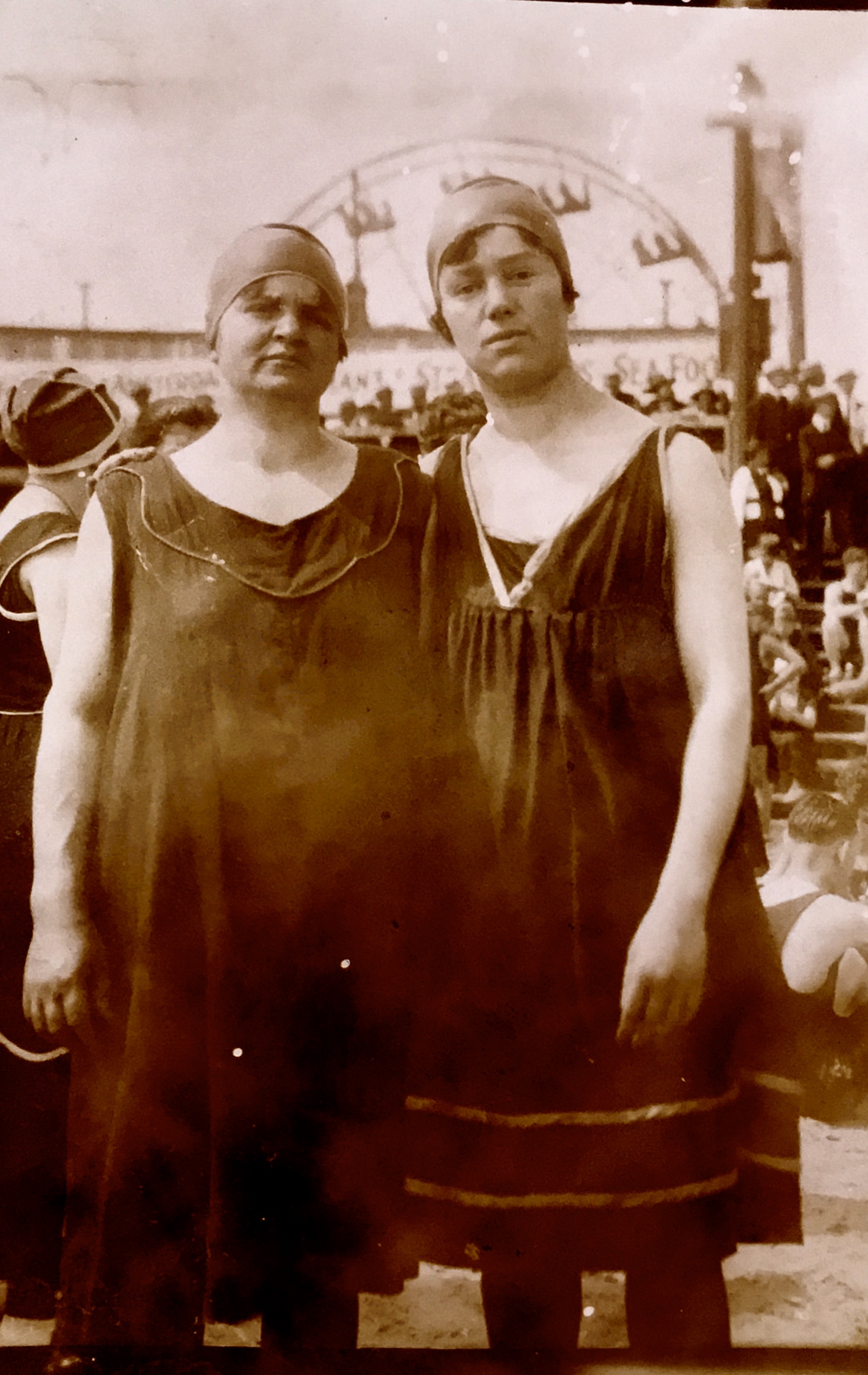 Mollie and maybe Lillian Goldman?